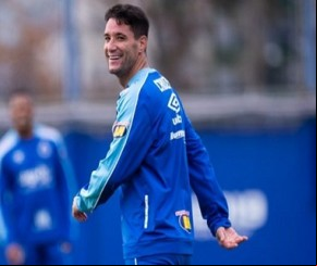 Thiago Neves bate de frente com Ceni e perde status de intocável no Cruzeiro.(Imagem:BRUNO HADDAD)