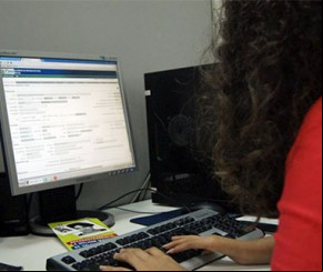 Governo do Piauí divulga lista de servidores com contra-cheque bloqueado.(Imagem:florianonews.piauiconectado.com)