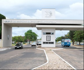 Alunos relatam medo após constantes assaltos na UFPI.(Imagem:florianonews.piauiconectado.com)