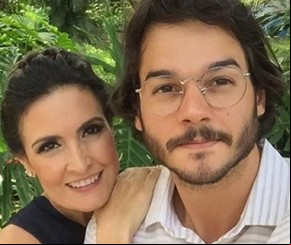 Namorado de Fátima Bernardes é exonerado do cargo em estratégia política.(Imagem:instagram)