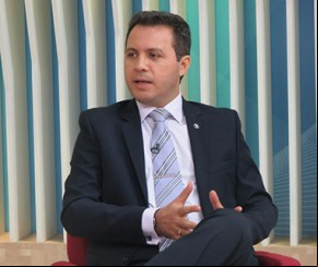 Antonio Oliveira, juiz auxiliar da Presidência do TJ-PI.(Imagem:florianonews.piauiconectado.com)