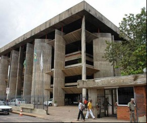 Judiciário pagou R$ 792 mil de auxílio-moradia em novembro no PI, diz CNJ.(Imagem:florianonews.piauiconectado.com)