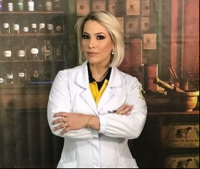 Farmacêutica Julianna Barreto(Imagem:Arquivo pessoal)