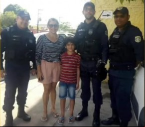 Garoto de sete anos se perde da avó em Teresina e volta a pé para casa(Imagem:Reprodução)