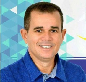 Morre aos 47 anos, o professor e ex-vereador Enoque Ramos.(Imagem:Divulgação)