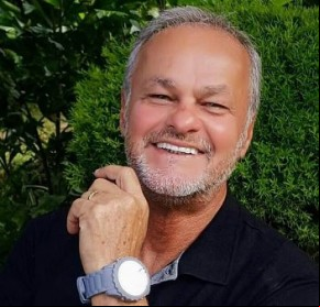 Kadu Moliterno volta a ter indenização negada pela Justiça em processo contra Luana Piovani.(Imagem:Folha Press)