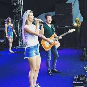 Ximbinha proíbe Thábata Mendes de comentar saída da XCalypso.(Imagem:Reprodução / Instagram)