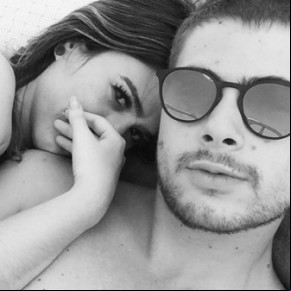 Rafa Vitti posa com Tatá Werneck e fãs comemoram casal.(Imagem:Instagram)