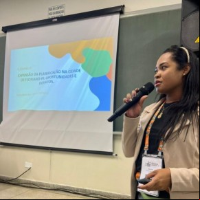 Floriano participa de congresso nacional promovido pelo Conasems.(Imagem:Secom)