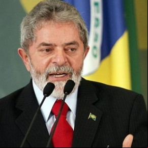 Presidente diz querer ajudar países da América Latina, Caribe e África. Lula assina artigo 'O destino de uma nação' no 'Financial Times'.(Imagem: Do G1, em São Paulo)
