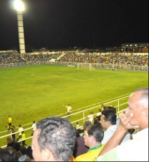 Estádio Frei Epifânio tem sido caldeirão do Imperatriz na temporada.(Imagem:Igor Almeida/G1)