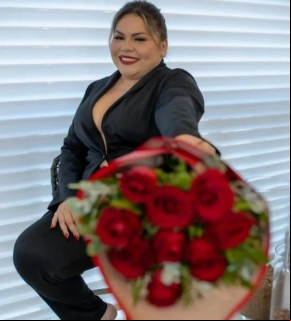 Cantora aposta em versão sertaneja de