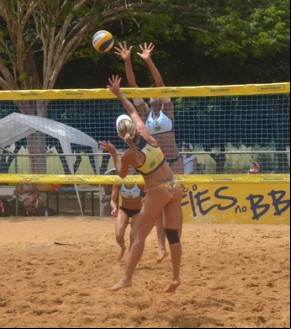 Os jogos das categorias Sub-19 e Sub-21 ocorrem na praça do Asa Branca.(Imagem:Nailson Wapichana)
