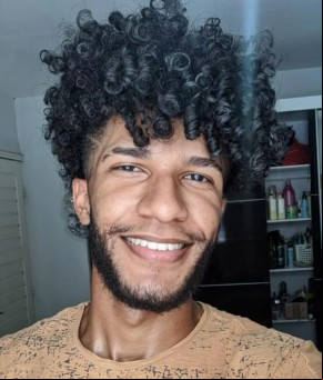 Davi Guimarães, jovem aprovado em 1º lugar no curso de medicina da USP.(Imagem:Arquivo Pessoal)