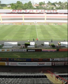 Estádio Santa Cruz sediará primeira partida da final da Série D.(Imagem:Leonardo Lourenço)