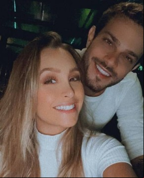 Felipe Becari e Carla Diaz(Imagem:Reprodução/Instagram)
