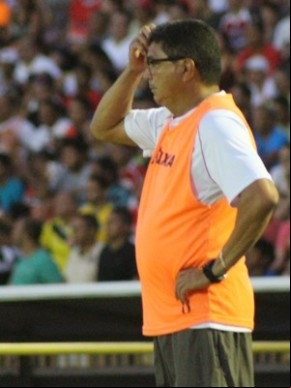 Mesmo com 3 a 0, comemoração de classificação só após o segundo jogo.(Imagem: Emanuele Madeira)