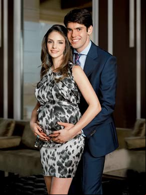 Kaká e Caroline Celico(Imagem:L. Jean / Revista Hola!)