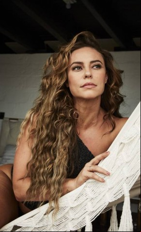 Paolla Oliveira veste Maiô Haight.(Imagem:Fe Pinheiro / Arquivo)