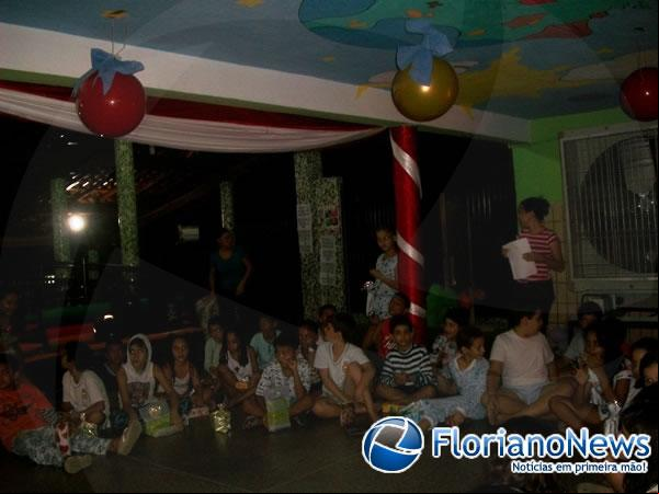 Escola Pequeno Príncipe encerrou ano letivo com III Noite do Pijama.(Imagem:FlorianoNews)