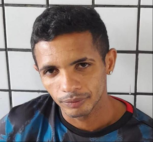 Suspeito de matar ex-namorada em Esperantina se entrega à Polícia após dez dias de buscas, em Teresina.(Imagem:Polícia Civil)