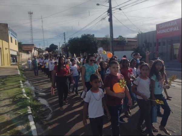 Prefeitura de Barão de Grajaú promove Caminhada do Maio Laranja em combate ao abuso infantil.(Imagem:FlorianoNews)