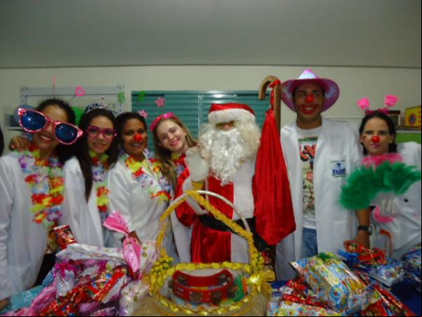 Acadêmicos da FAESF realizam festa de natal para alunos da APAE de Floriano.(Imagem:FlorianoNews)