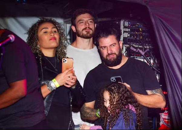 Kaique Cerveny assiste ao show de Juliette em Diadema (Imagem: Manu Scarpa/Brazil News)