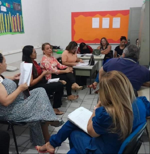 10ª GRE de Floriano promove reunião para discutir o