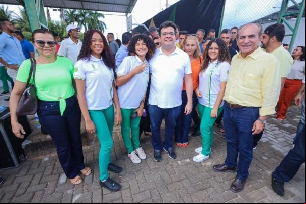 Governador Rafael Fonteles inaugura escolas em São Raimundo Nonato.(Imagem:Divulgação)