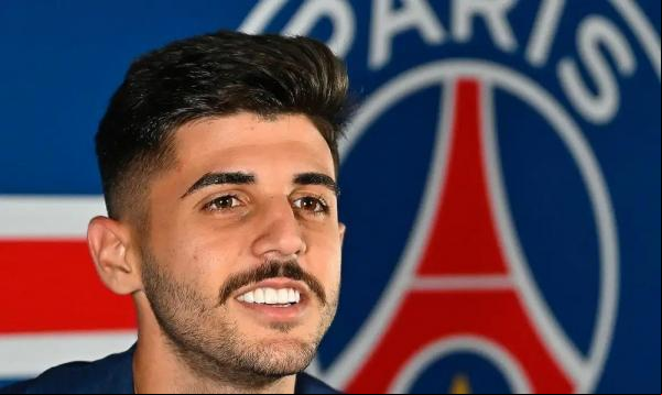 Zagueiro atuou na conquista da Copa do Brasil 2023 e na seleção Sub 20.(Imagem:Reprodução/Instagram Paris Saint-German)