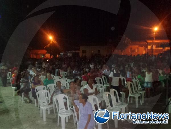 Festejos de Nossa Senhora de Nazaré inicia com o tradicional levantamento do mastro.(Imagem:FlorianoNews)