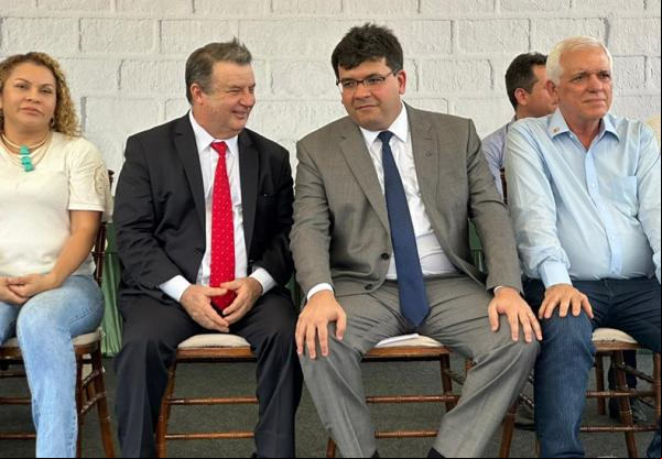 Governador diz que impeachment não é