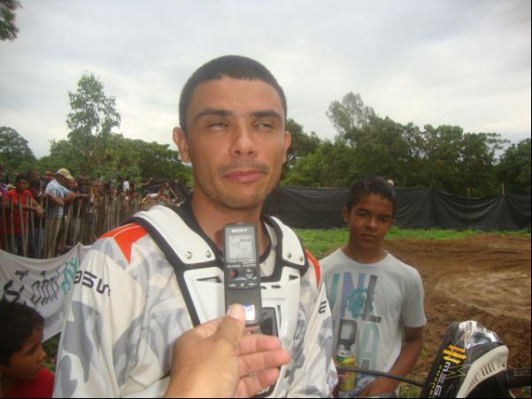 Entrevista com Piloto de Cross(Imagem:redaçao)