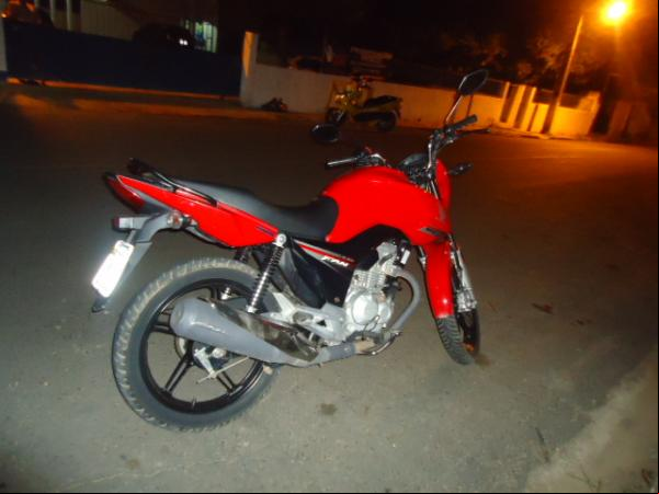 Motocicleta é abandona por assaltantes após alarme disparar em via pública de Floriano.(Imagem:FlorianoNews)