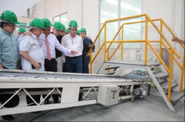 Visita à Fábrica de Produção de Açúcar e Álcool.(Imagem:Marcelo Cardoso)