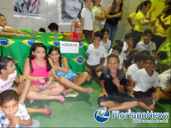 Escola Pequeno Príncipe realizou Feira de Conhecimentos.(Imagem:FlorianoNews)