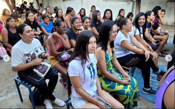 Prefeitura de Floriano realiza homenagem emocionante às mães nas escolas municipais(Imagem:Reprodução/Instagram)