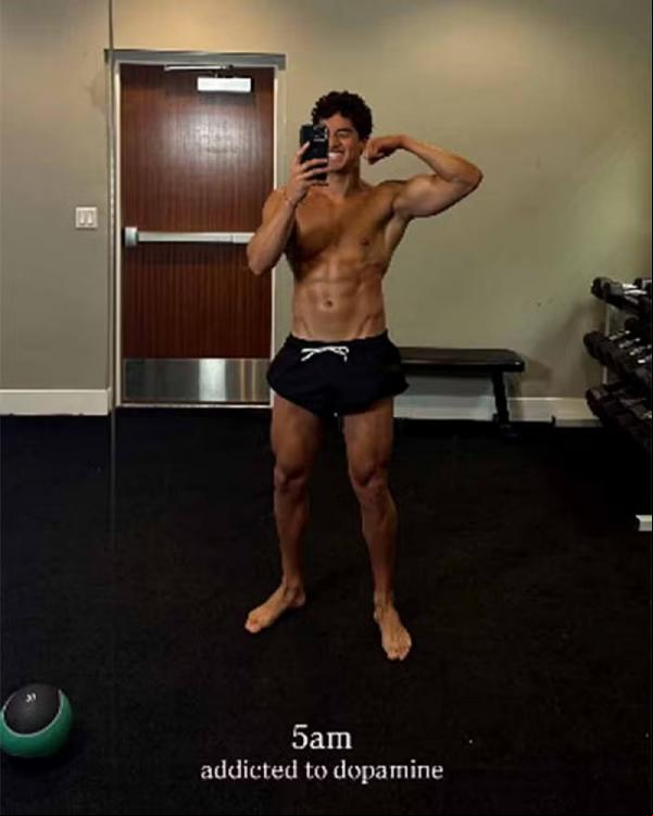 Ator Matheus Fagundes, apontado como novo affair de Ana Castela.(Imagem:Reprodução/Instagram)