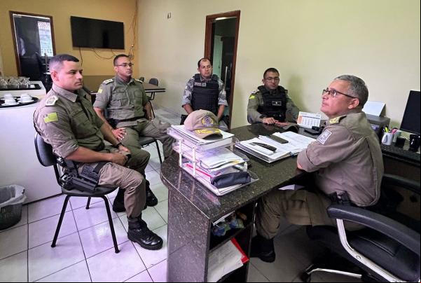Aspirantes a oficial iniciam estágio no 3º BPM de Floriano(Imagem:Divulgação/PM)
