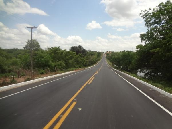 Governador inaugurou asfaltamento da PI 140.(Imagem: FlorianoNews)