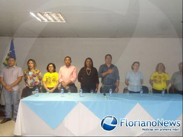 Profissionais da educação participam de curso de acompanhamento de Autista.(Imagem:FlorianoNews)