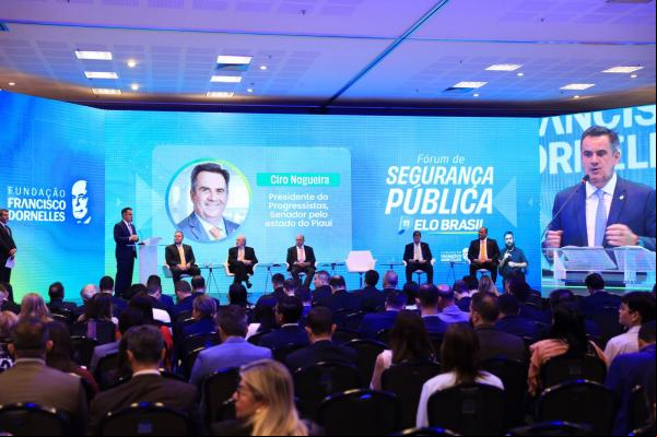 Ciro Nogueira participa de evento que destaca soluções para a segurança(Imagem:Divulgação)