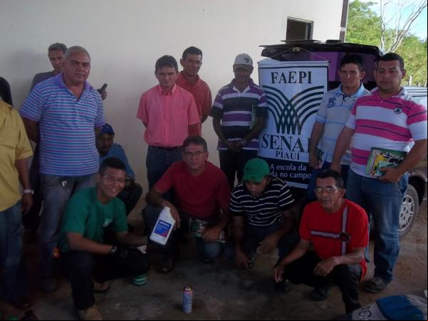 Operadores de máquinas agrícolas de Floriano am por capacitação.(Imagem:Assessoria de Comunicação)