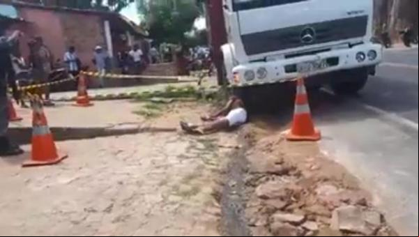 Envolvido em duplo assassinato em Floriano recebe alta e é levado para a Delegacia.(Imagem:Reprodução)