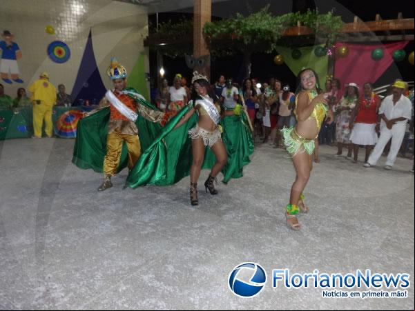 Paulo César (Rei Momo), Marana Edny (Rainha do Carnaval) e Noelma Lopes (Musa do Carnaval).(Imagem:FlorianoNews)