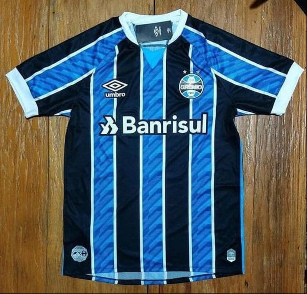 Grêmio acerta detalhes com fornecedora e deve lançar novo uniforme em maio(Imagem:Reprodução)