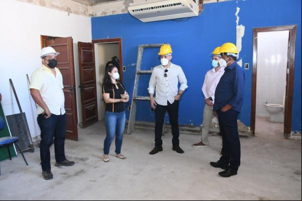 Prefeito Joel Rodrigues, secretários e equipe técnica visitam obras da Prefeitura(Imagem:SECOM)