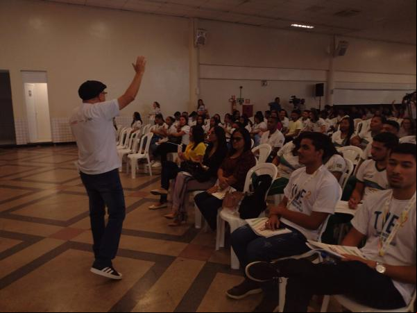 Encontro de professores em Floriano prepara alunos para o ENEM e SAEB.(Imagem:FlorianoNews)