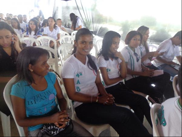 Estudantes e educadores participam de certificação sobre o uso consciente de energia elétrica.(Imagem:FlorianoNews)